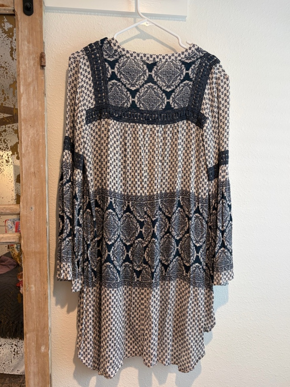 Knox Rose Boho Printed Long Sleeve Dress - Picture 4 of 7